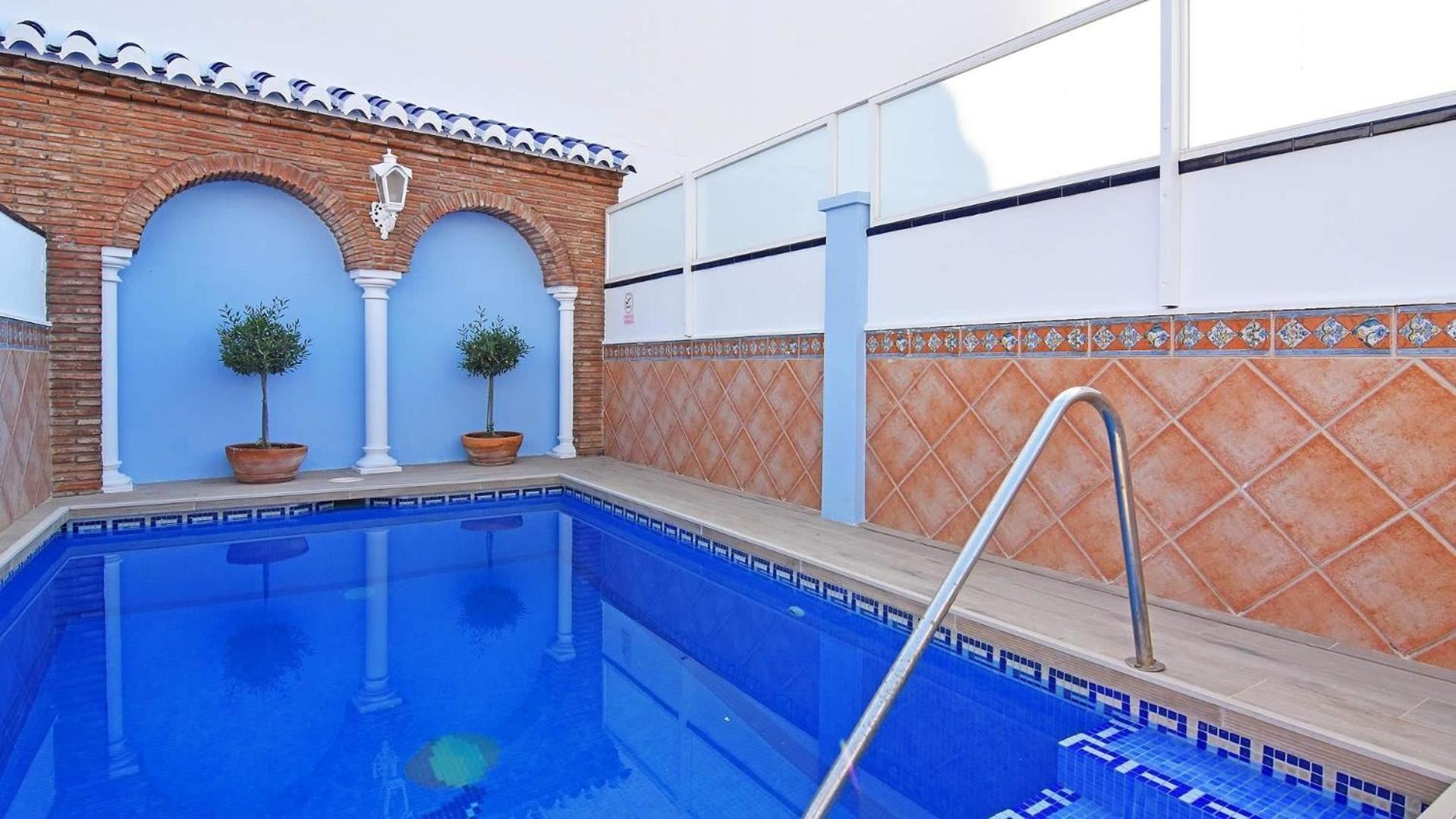 Mit Privatpool Fuer 6 Personen Ca 299 Qm In Nerja, Andalusien Costa Del Sol