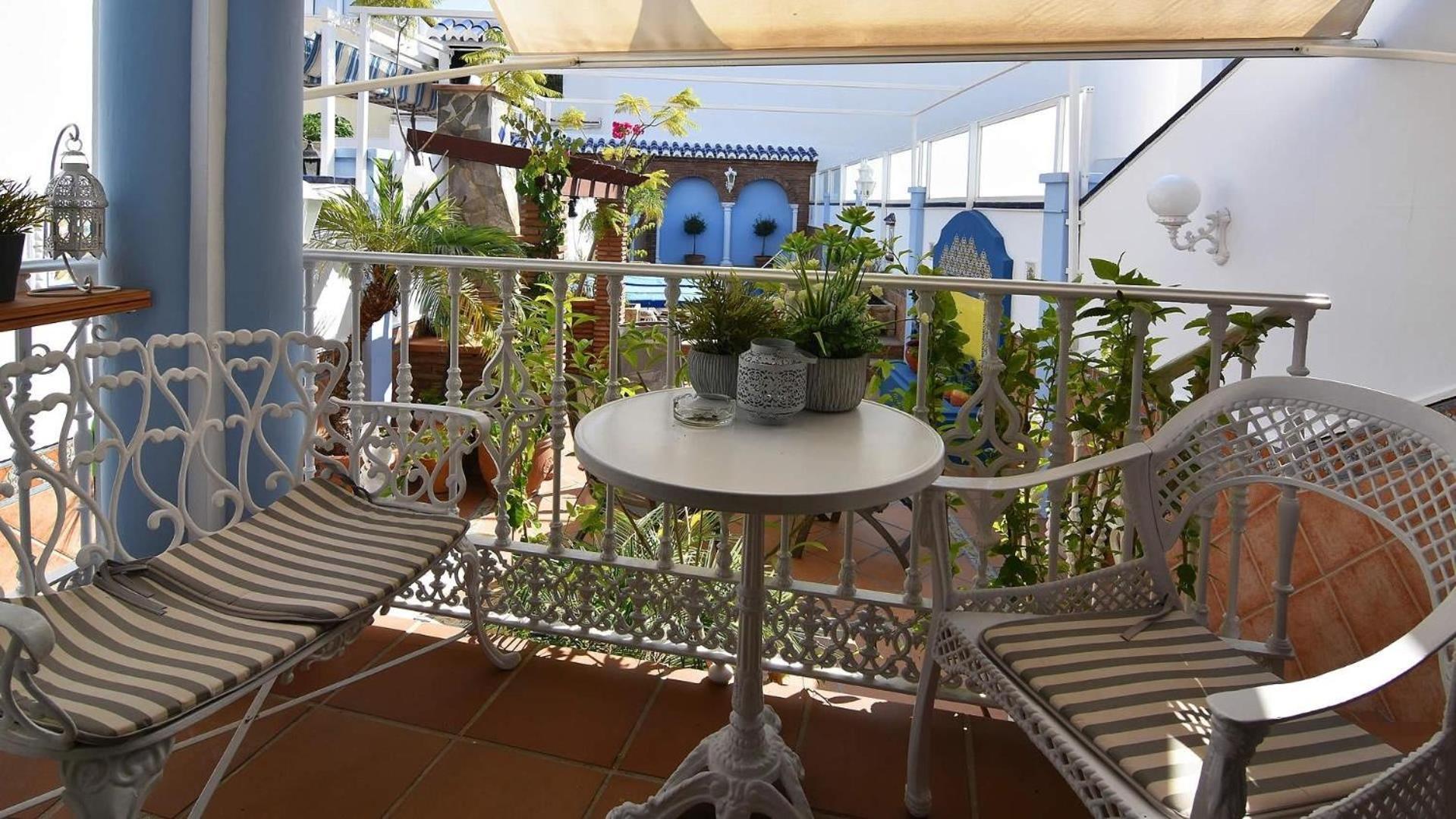 Mit Privatpool Fuer 6 Personen Ca 299 Qm In Nerja, Andalusien Costa Del Sol Vakantiehuis