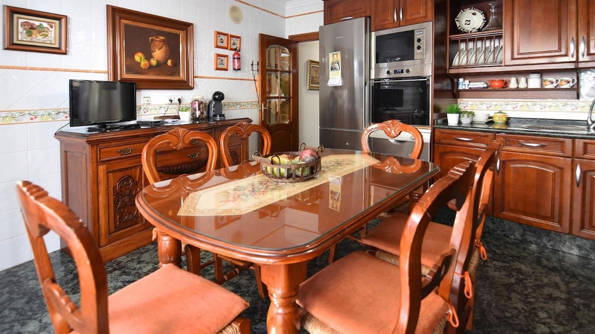 Mit Privatpool Fuer 6 Personen Ca 299 Qm In Nerja, Andalusien Costa Del Sol *